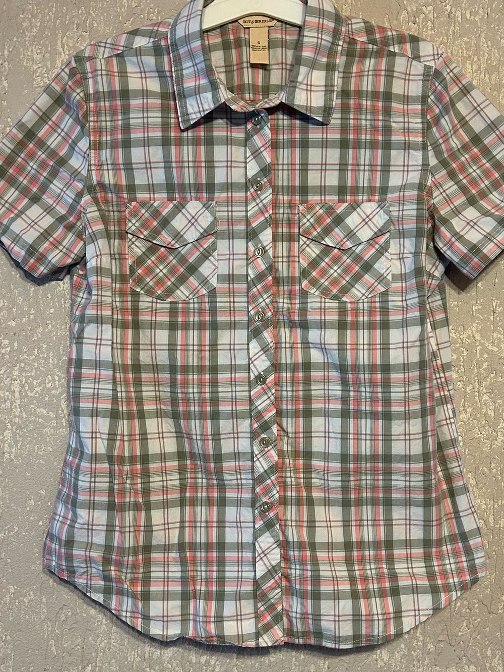 Women’s Bit & Bridle Short-Sleeve Plaid Button-Up Shirt - Green/White/Pink